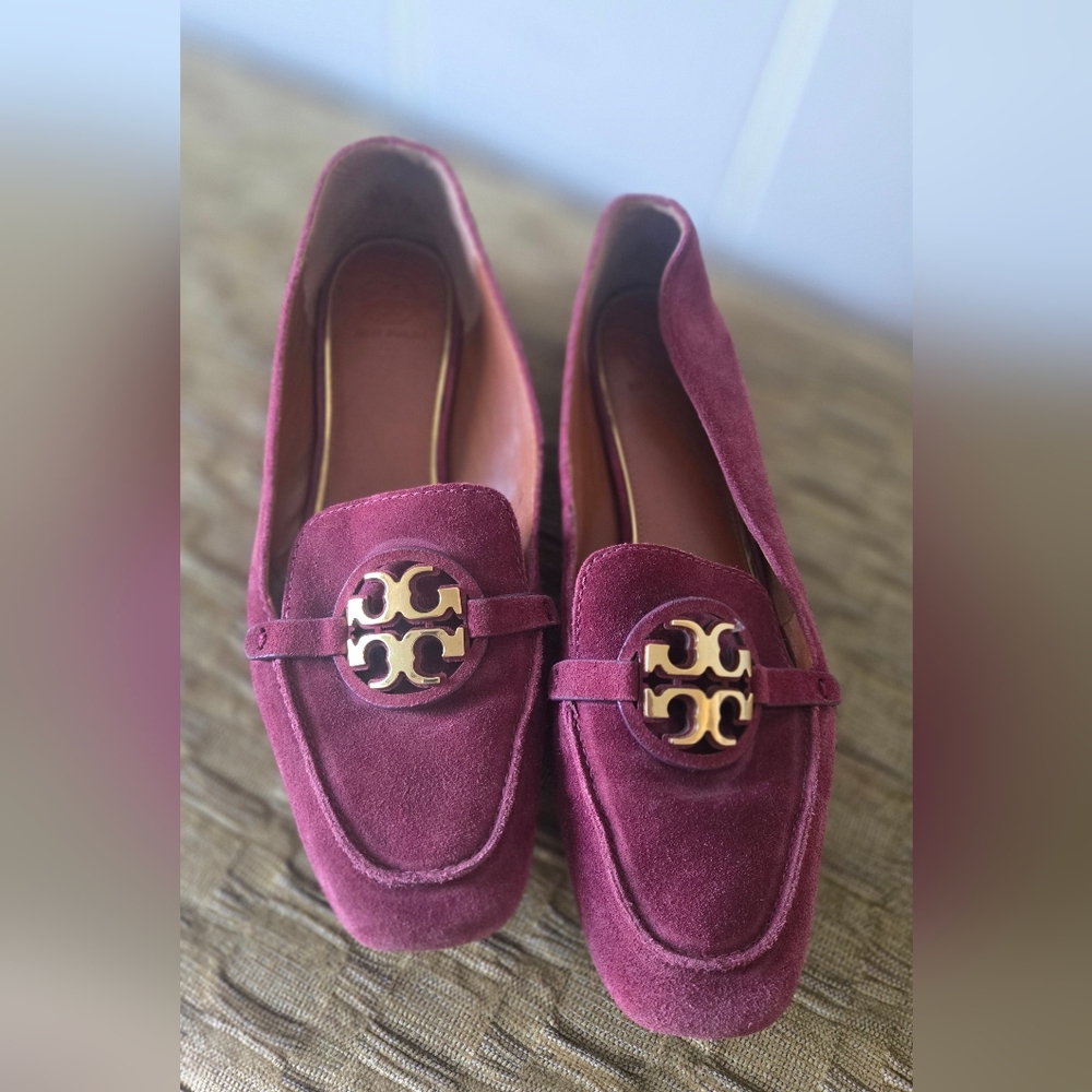 Tory Burch Burgundy Suede Leather Logo Loafers